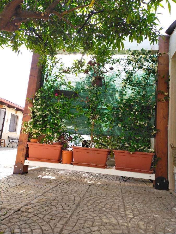 Lemon Suite-Luxury Cellino San Marco Bagian luar foto