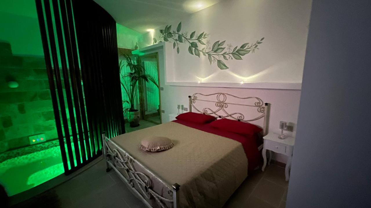 Lemon Suite-Luxury Cellino San Marco Bagian luar foto